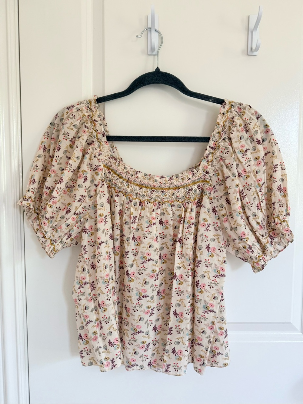 Doen Cream Floral Smocked Square-Neck Blouse